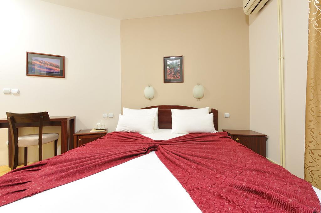 Hotel Dragovic Смедерево Экстерьер фото