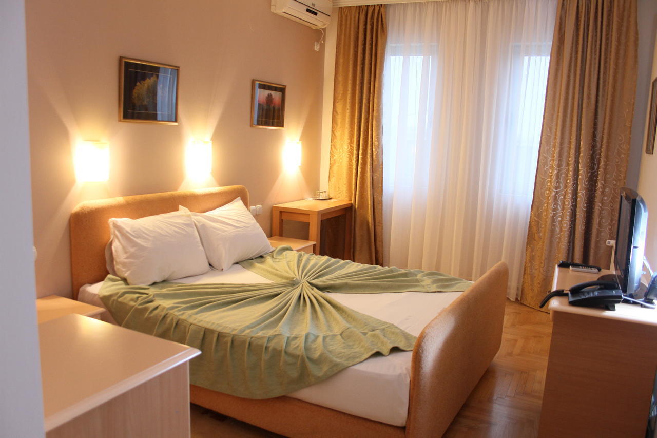 Hotel Dragovic Смедерево Номер фото